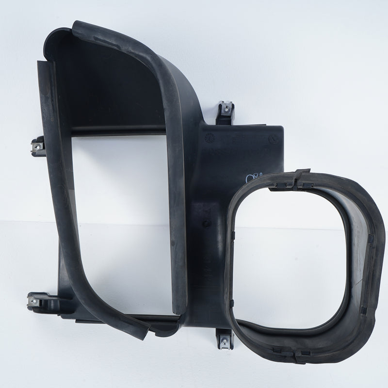 07-10 OEM BMW Front Left Air Duct X5 35d 4.8i 7169415 E70