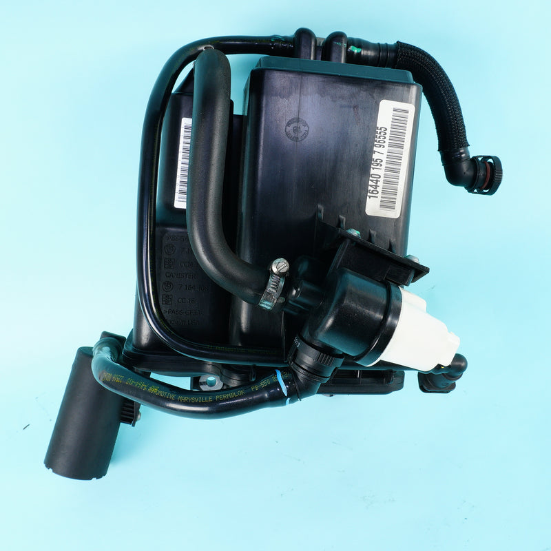 07-14 OEM BMW Fuel Vapor Canister w/Leak Pump X5M X6M X5 X6 7164407 E70 E71