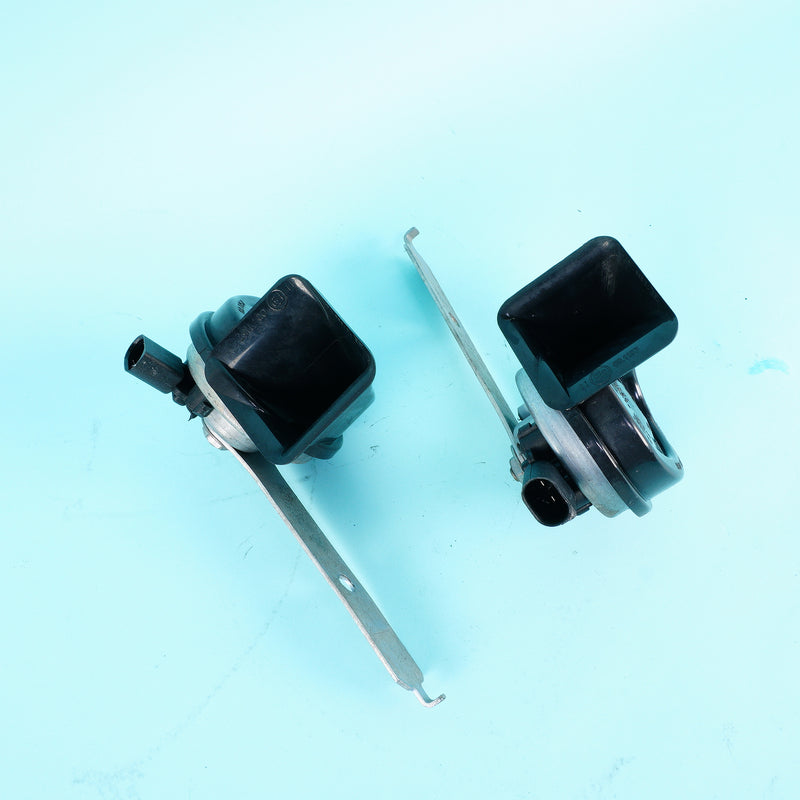 07-14 OEM BMW Horn Set High Low Pitch 12V X5M X6M X5 X6 7288095 E70 E71