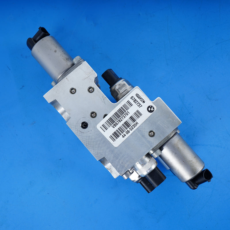 07-19 OEM BMW Valve Block Adaptive Drive 6782737 E70 F15 F85 E71 F16 F86