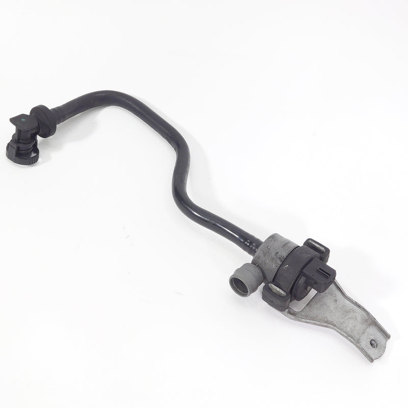 08-14 OEM BMW Ventilation Valve 7619297 E70 F01 F02 F04 F10 F13 F12 E71 F07