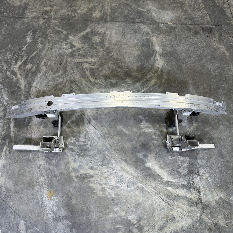 09-15 OEM BMW Front Bumper Carrier Assembly 7 Series 7186899 F01 F02 F04
