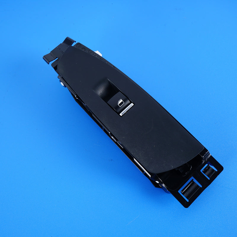 09-15 OEM BMW Front Right Window Switch Trim 7 Series 7224214 F01 F02 F04