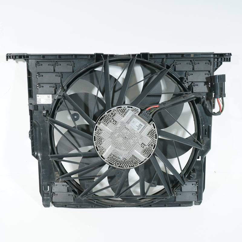 09-19 OEM BMW Radiator Fan N63 8509743 F01 F02 F04 F10 F13 F06 F12 F07