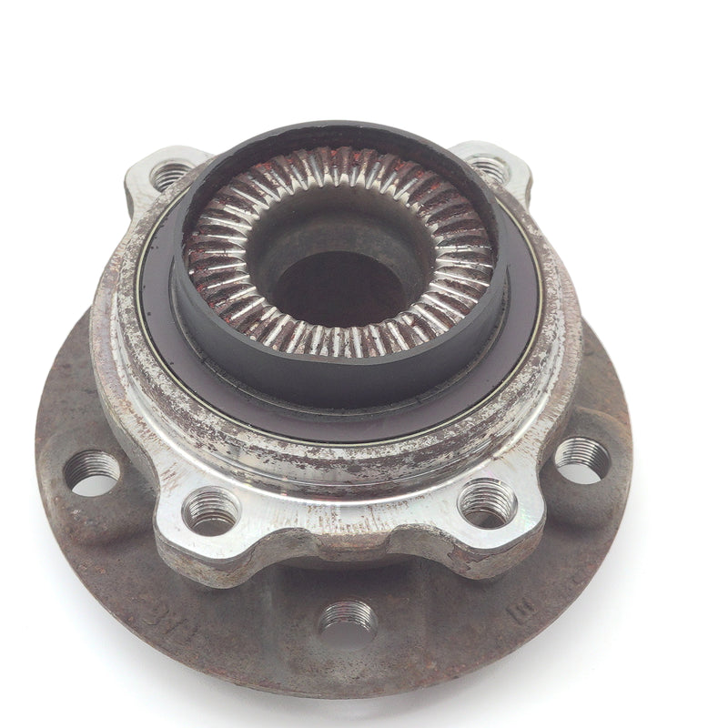 09-19 OEM BMW Rear Wheel Hub w/ Bearing 6850159 F01 F02 F04 F10 F13 F06 F12 F07