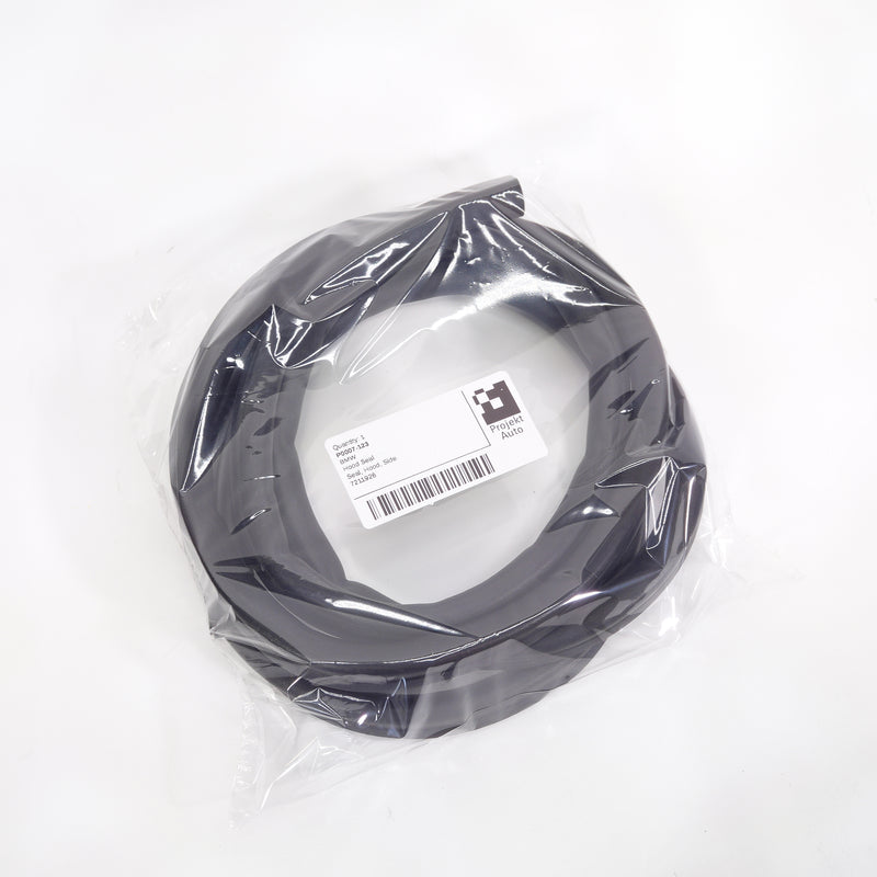 12-19 OEM BMW Hood Seal 640i 650i M6 7211926 F13 F06 F12