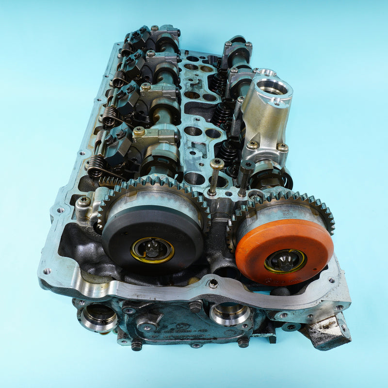 12-19 OEM BMW Right Cylinder Head N63TU 650i 550i X5 2118167 F15 F01 F02 F10 F13