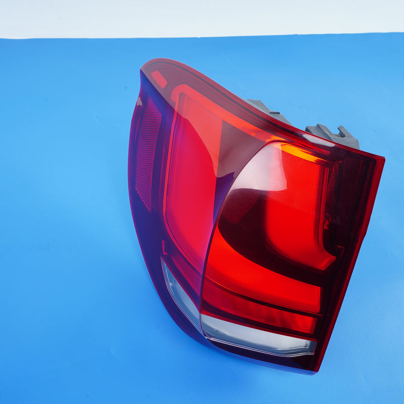 14-18 OEM BMW Rear Left Tail Light Outer LED X5 X5M 7290103 F15 F85