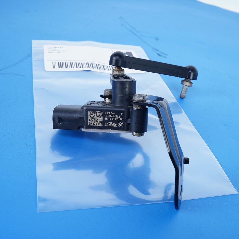 14-22 OEM BMW Level Sensor F15 X5 6867646