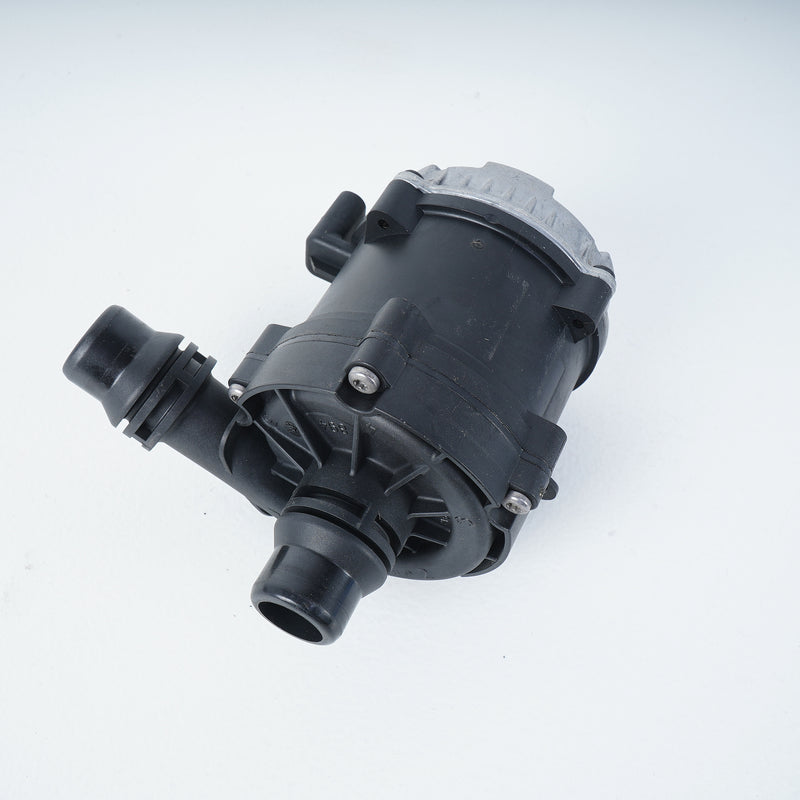 16-19 OEM BMW Auxiliary Water Pump 8637952 G12 G30 G32