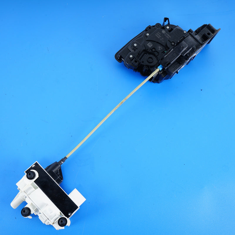 16-22 OEM BMW Rear Left Soft Closing Door Lock 7 Series G12