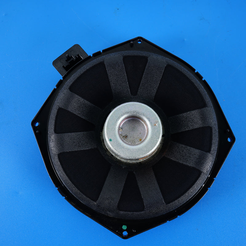 16-23 OEM BMW Harman Kardon Subwoofer 6801076 6801075 F90 G12 G30 G32