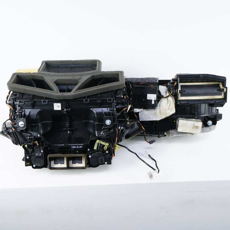 16-24 OEM BMW AC Heater HVAC Housing Box 9361728 F90 G12 G30 G32