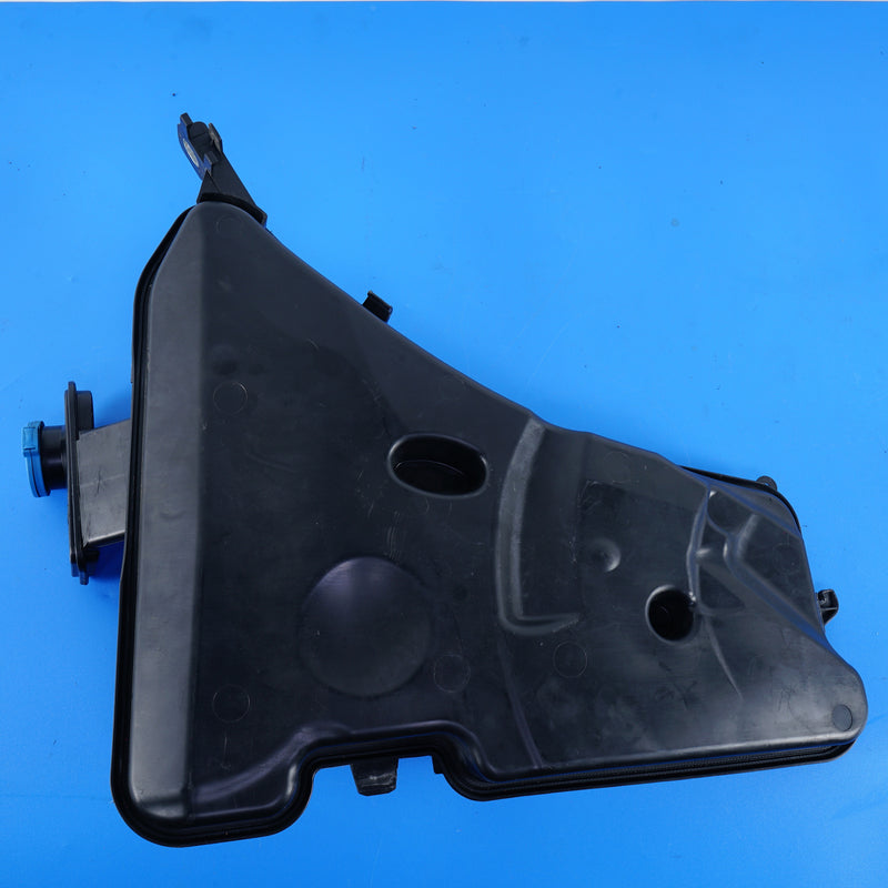 16-24 OEM BMW Windshield Washer Fluid Reservoir Tank 7377035 G12 G30 G32
