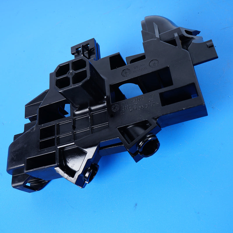 16-25 OEM BMW Left Radiator Bracket 8632127 F90 G12 G30 F92 G15 F93 G16 F91 G14