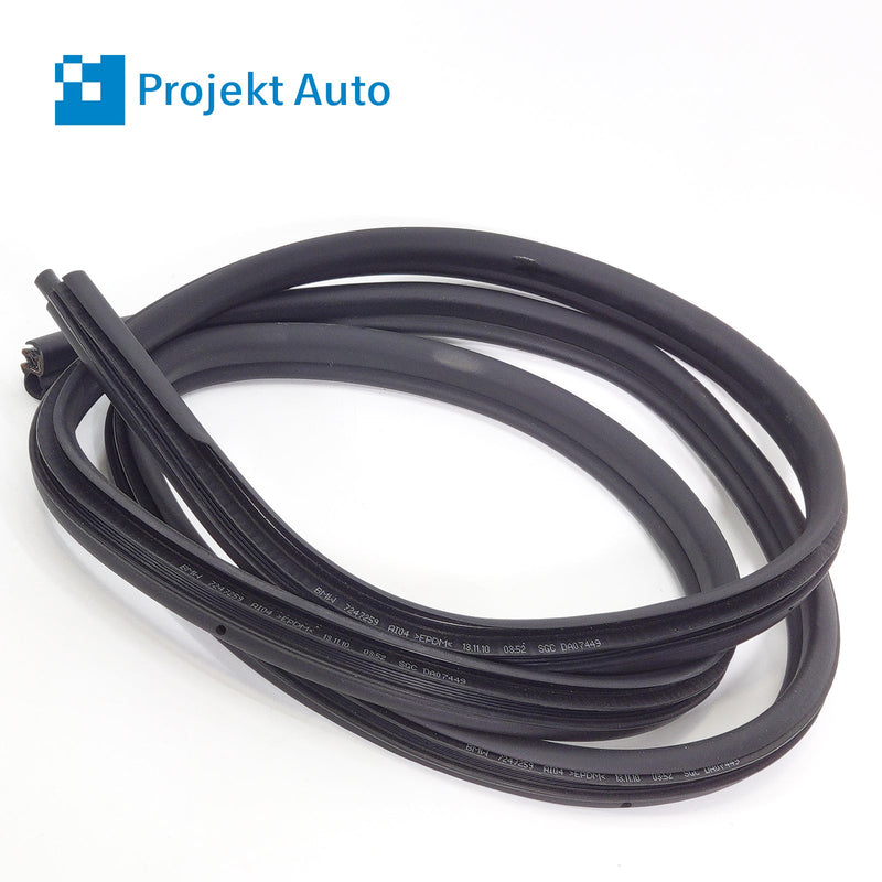 05-11 OEM BMW Rear Left Door Seal 7247259 E90