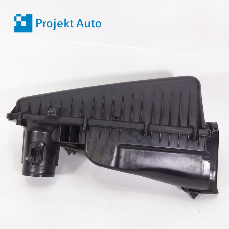 16-18 OEM BMW Air Filter Housing w/MAF and Mounts X5 xDrive40e 8603092 F15