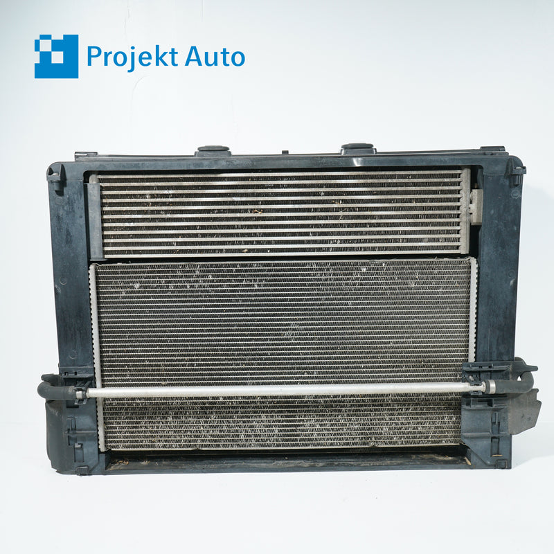 OEM BMW Radiator Cooling Assembly 550i 650i N63 7603625 F10 F13 F06 F12 F07