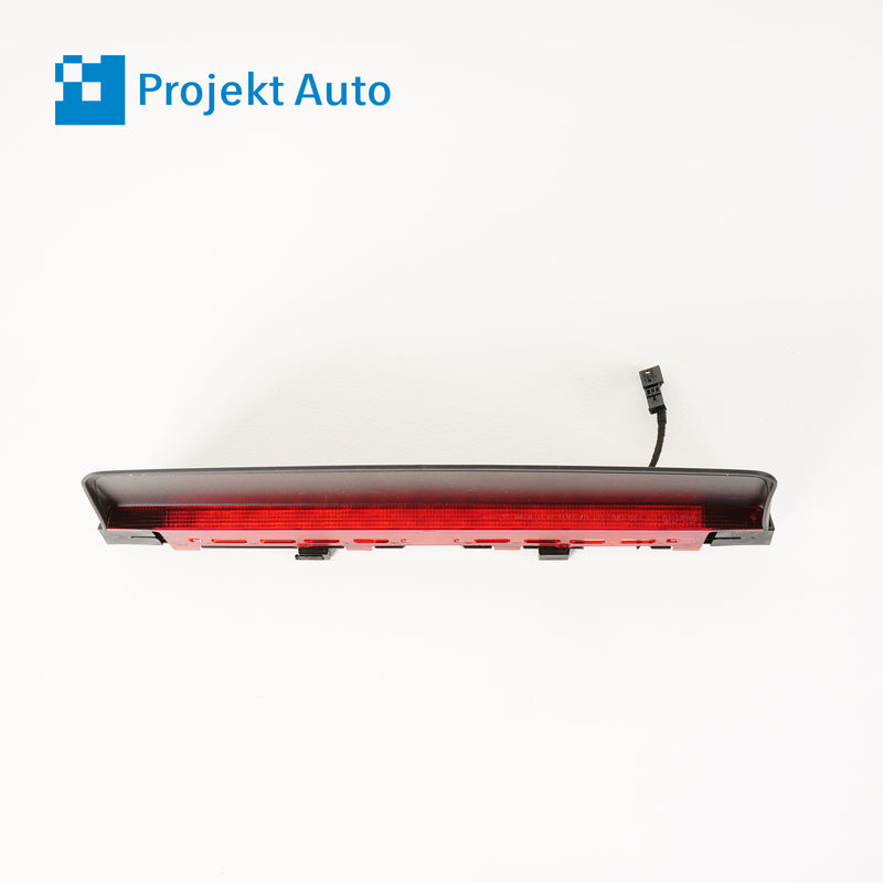 09-15 OEM BMW Rear Center Brake Light 7 Series 7182211 F01 F02 F04