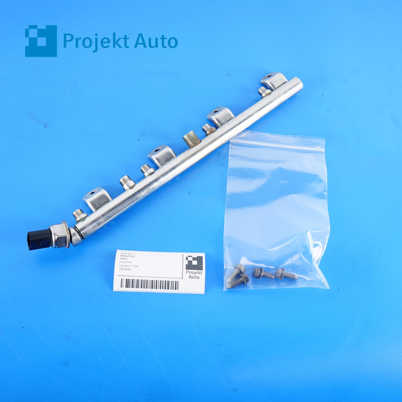08-14 OEM BMW Left Fuel Rail w Screws/sensor S63 N63 7547600 E70 F01 F02 F04